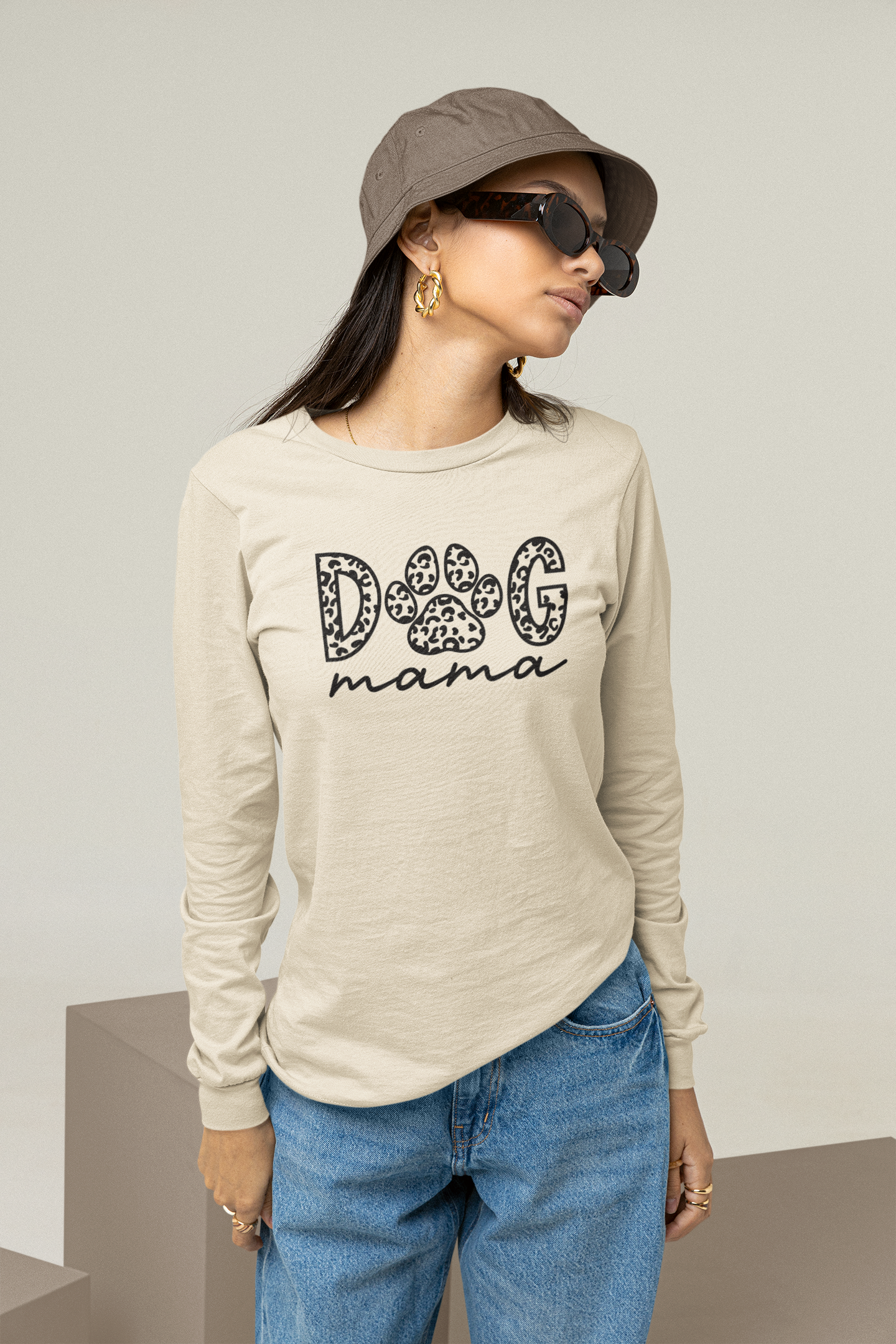 Dog Mom Long Sleeve Shirt